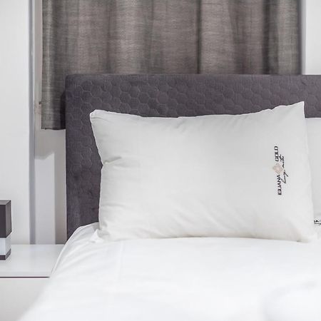 Iguana Gold Luxury Suites 2 Atina Dış mekan fotoğraf
