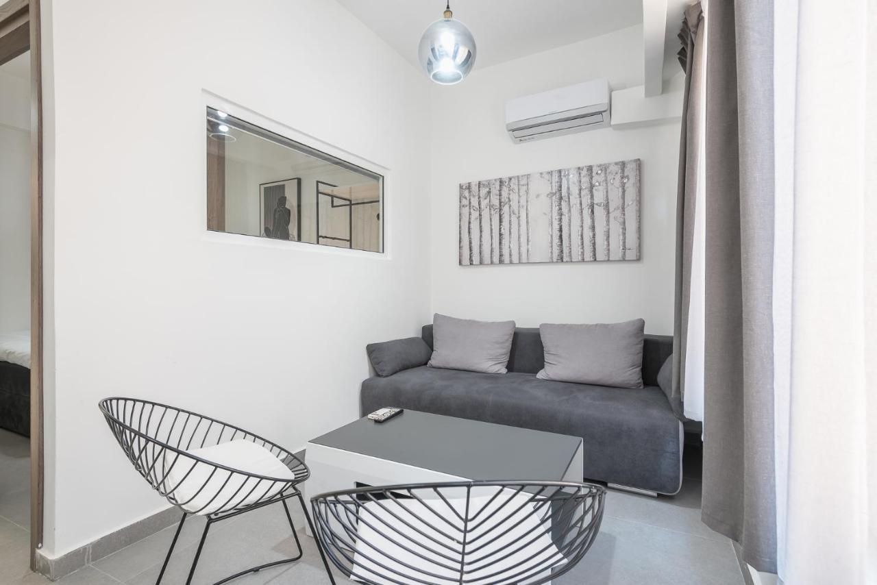 Iguana Gold Luxury Suites 2 Atina Dış mekan fotoğraf